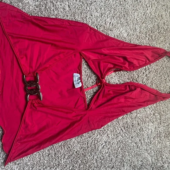 Red Set - Picture 6 of 6